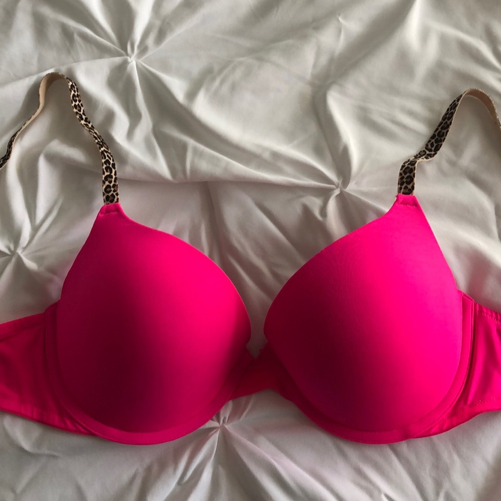 VS PINK bra